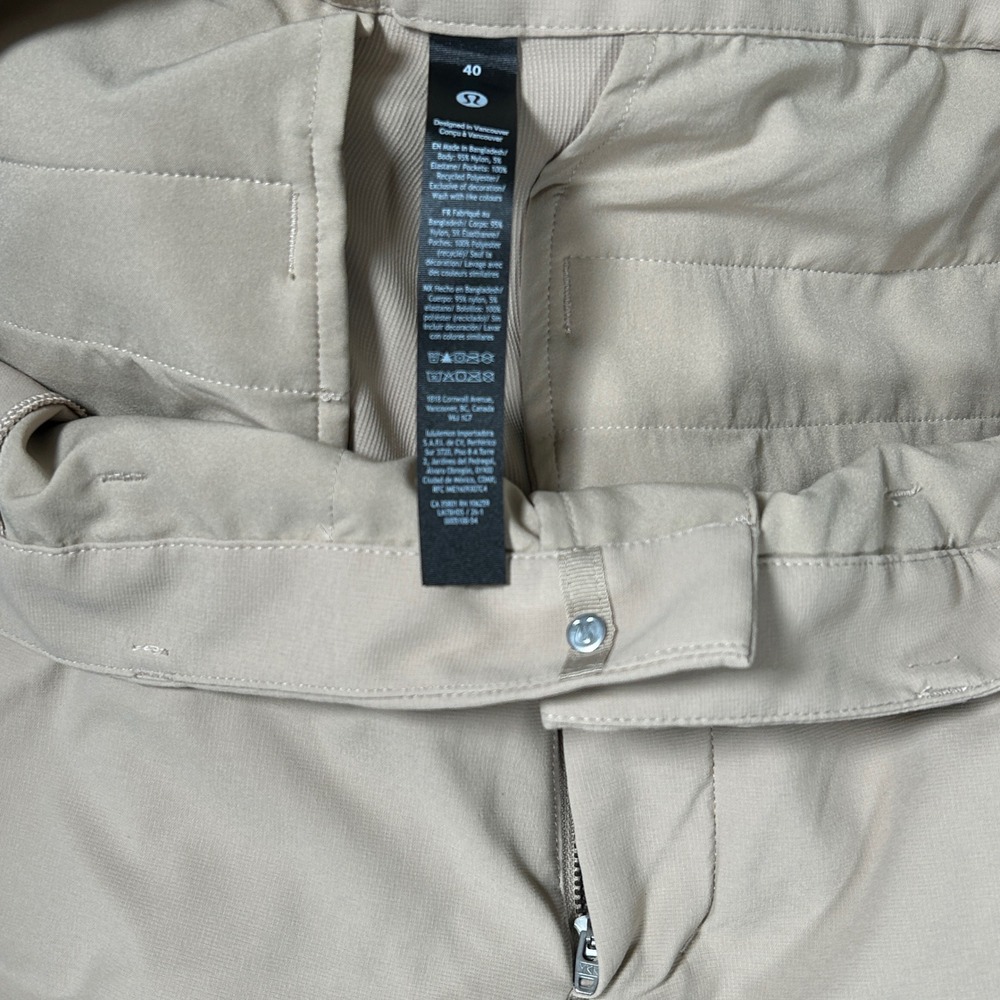 Lululemon Commission Golf Shorts Mens 40 Tan Solid Performance Stretch Khaki - Picture 3 of 11